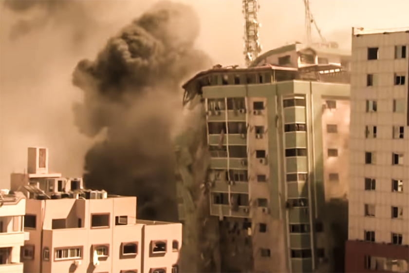 Ισραηλινοί βομβαρδισμοί στην Γάζα κατεδάφισαν το κτήριο που στεγάζονται Al Jazeera και Associated Press (video)