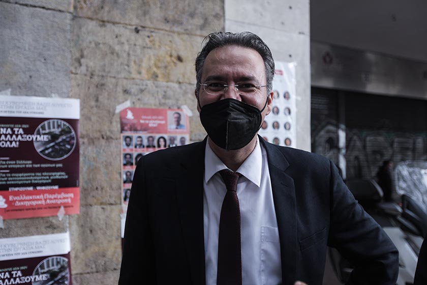 Καμπαγιάννης για εκλογές του Δικηγορικού Συλλόγου Αθηνών: «Η εξέγερση των μελισσών»