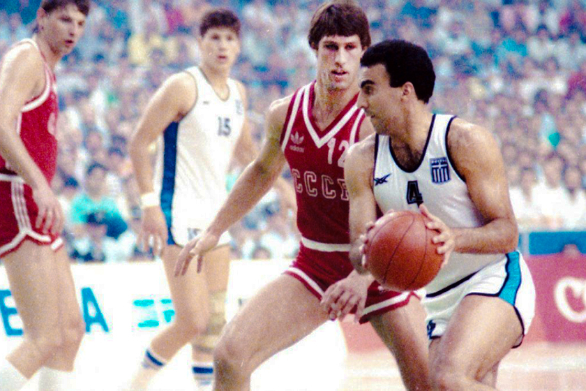 «Οι Έλληνες, μάς πρόσφεραν χρήματα πριν τον τελικό στο Ευρωμπάσκετ του '87»