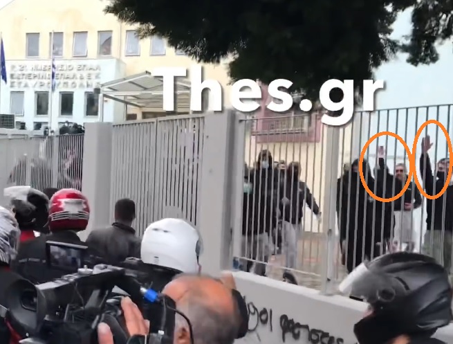 Σταυρούπολη: Νεοναζί με την ανοχή της αστυνομίας επιτίθενται σε αντιφασιστική συγκέντρωση (video - εικόνες)