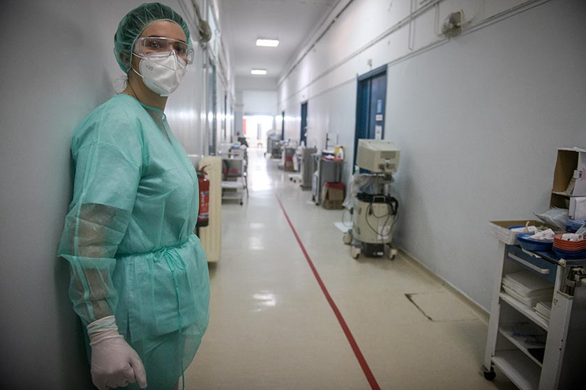 Οδηγία - σοκ στα νοσοκομεία από Γκάγκα: Κοψτε τα τακτικά χειρουργεία 