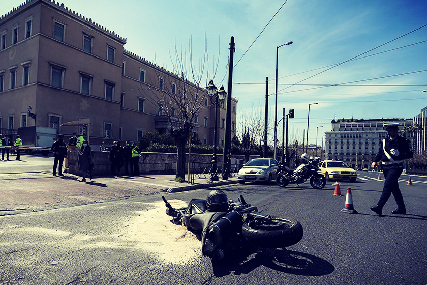 #τροχαιοβουλη: Τεράστια ερωτήματα για Ντόρα και αστυνομία - Τι λέει στο 2020mag.gr συγγενής του άτυχου Ιάσονα